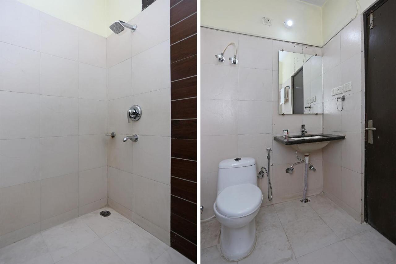 Oyo 9601 Hotel Sunshine Residency Castle Noida Dış mekan fotoğraf