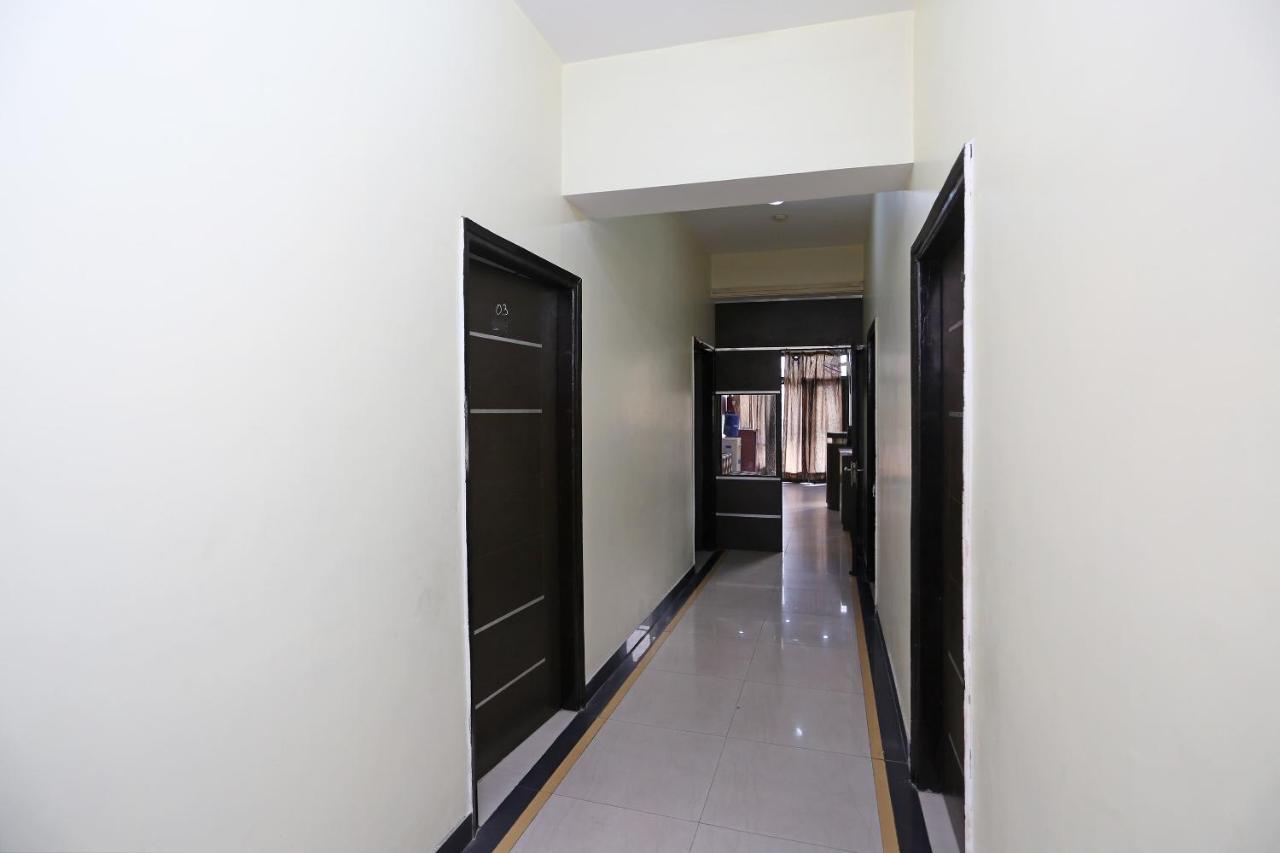 Oyo 9601 Hotel Sunshine Residency Castle Noida Dış mekan fotoğraf