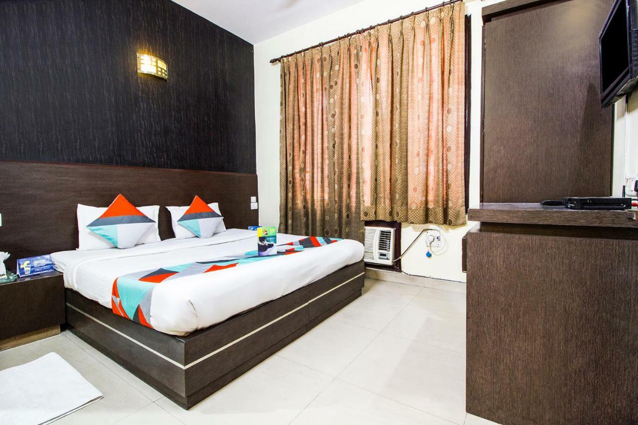 Oyo 9601 Hotel Sunshine Residency Castle Noida Dış mekan fotoğraf