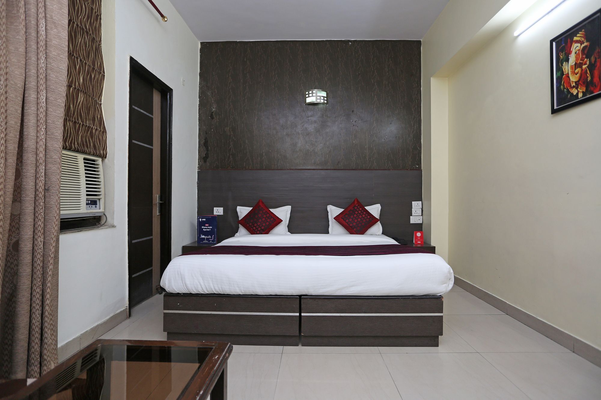 Oyo 9601 Hotel Sunshine Residency Castle Noida Dış mekan fotoğraf