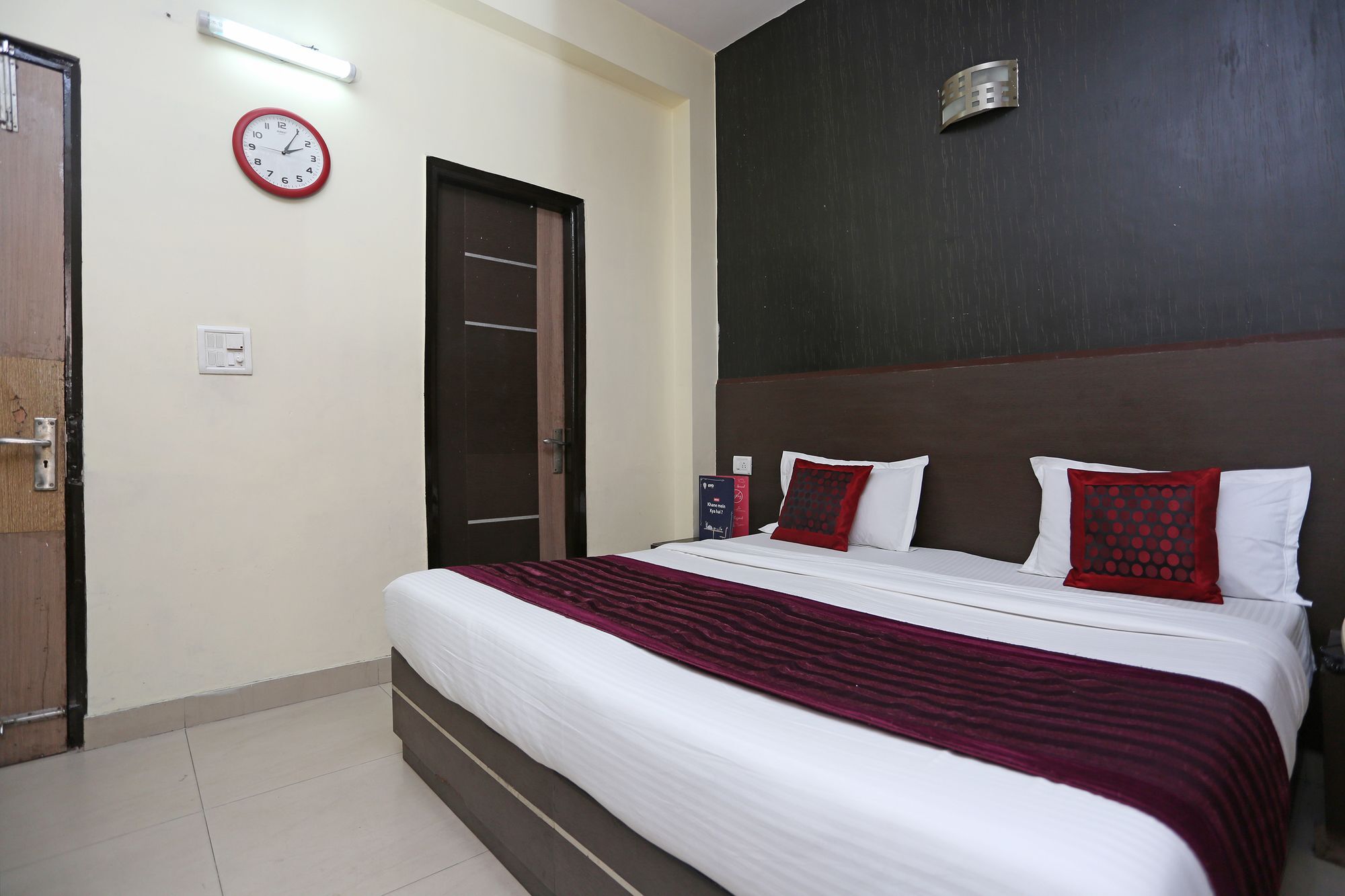 Oyo 9601 Hotel Sunshine Residency Castle Noida Dış mekan fotoğraf