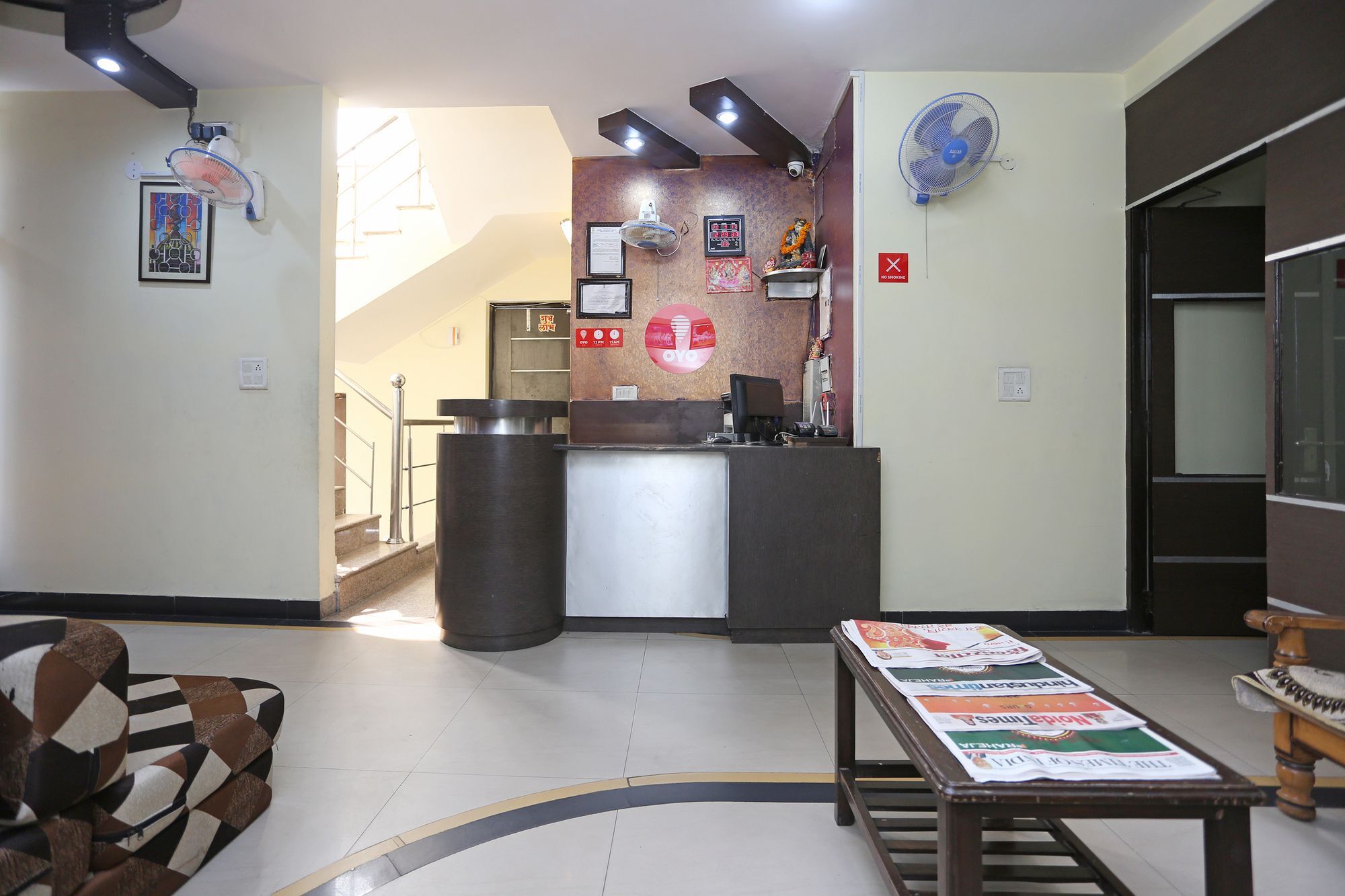 Oyo 9601 Hotel Sunshine Residency Castle Noida Dış mekan fotoğraf