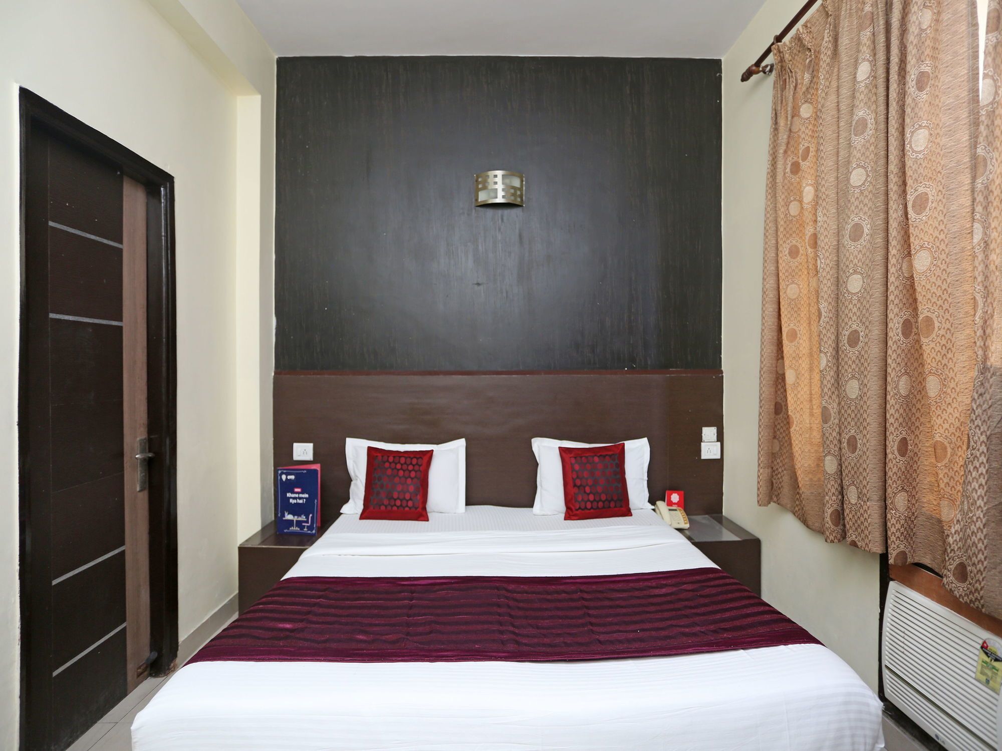 Oyo 9601 Hotel Sunshine Residency Castle Noida Dış mekan fotoğraf