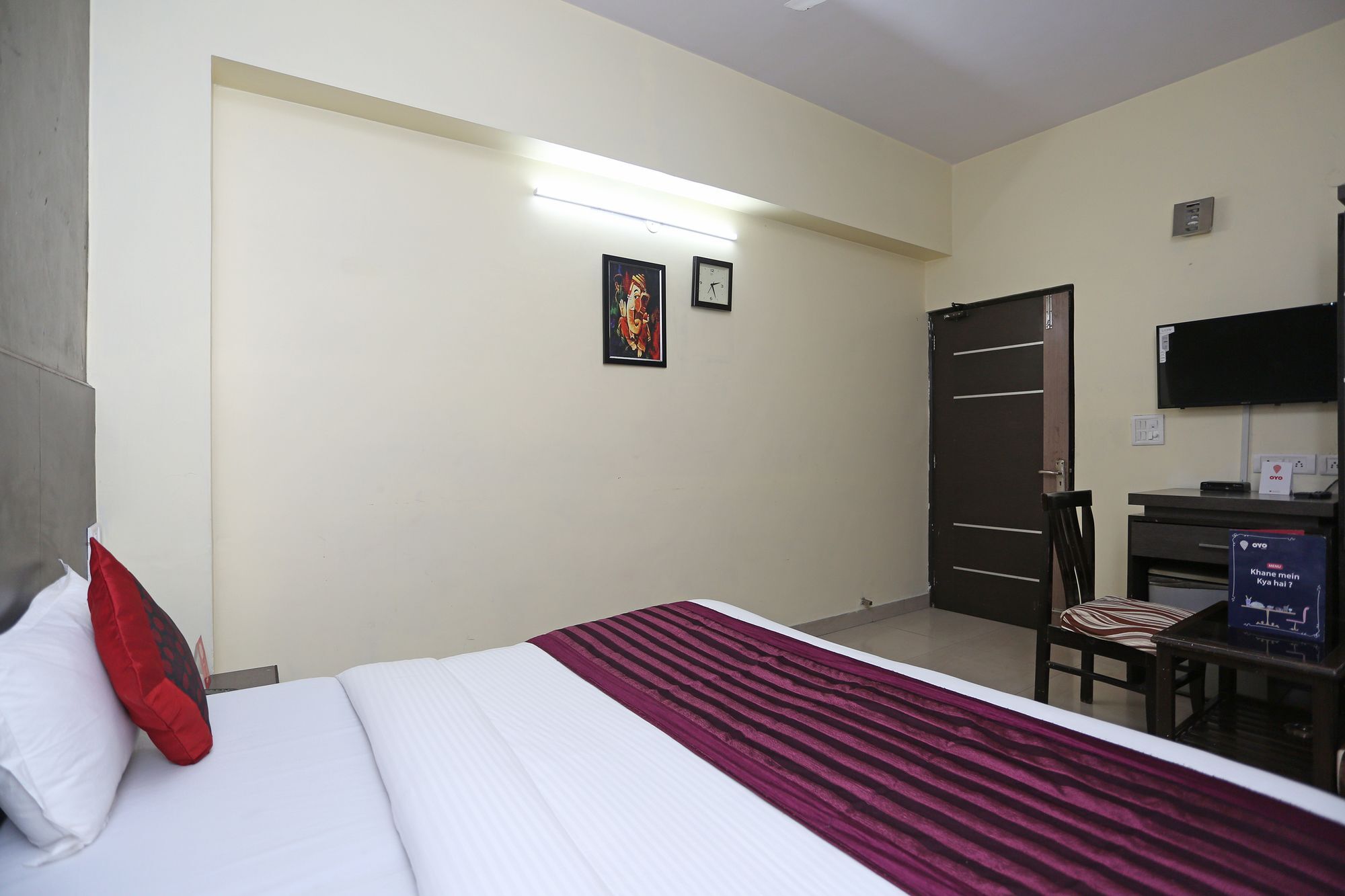 Oyo 9601 Hotel Sunshine Residency Castle Noida Dış mekan fotoğraf